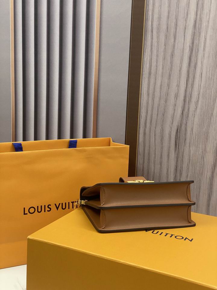 Dauphine M44391 M25x17x10.5cm gf (4)