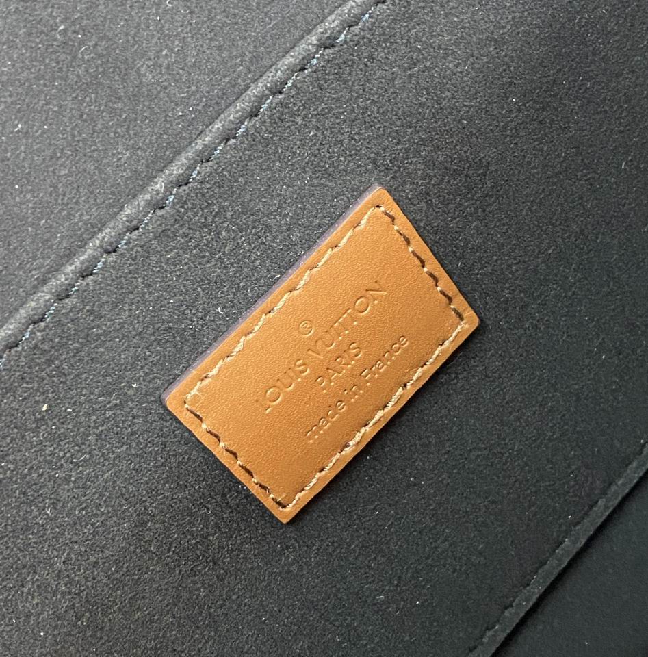 Dauphine M44391 M25x17x10.5cm gf (8)