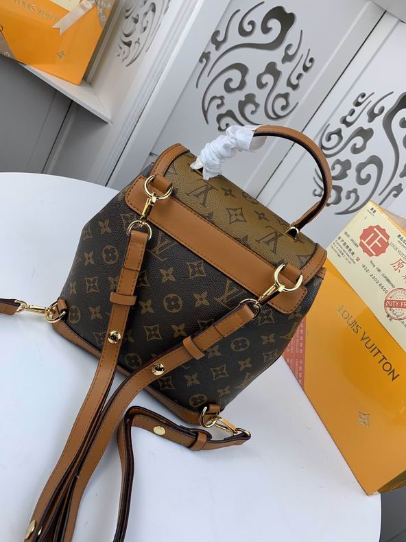 Dauphine M44589 21x12x23 cm cs (4)