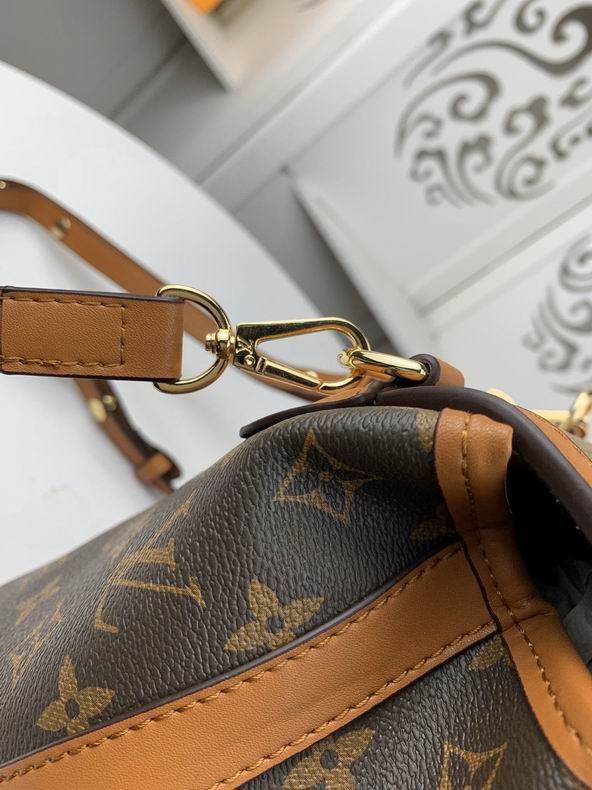 Dauphine M44589 21x12x23 cm cs (6)