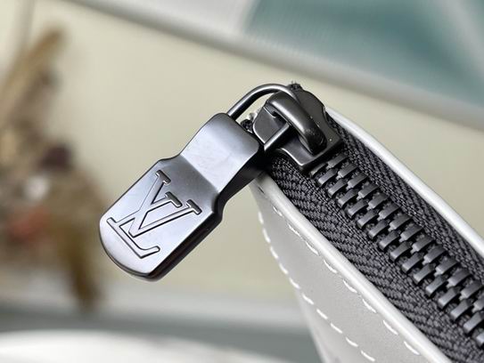 Discovery M81385 36x25x2cm gf (3)