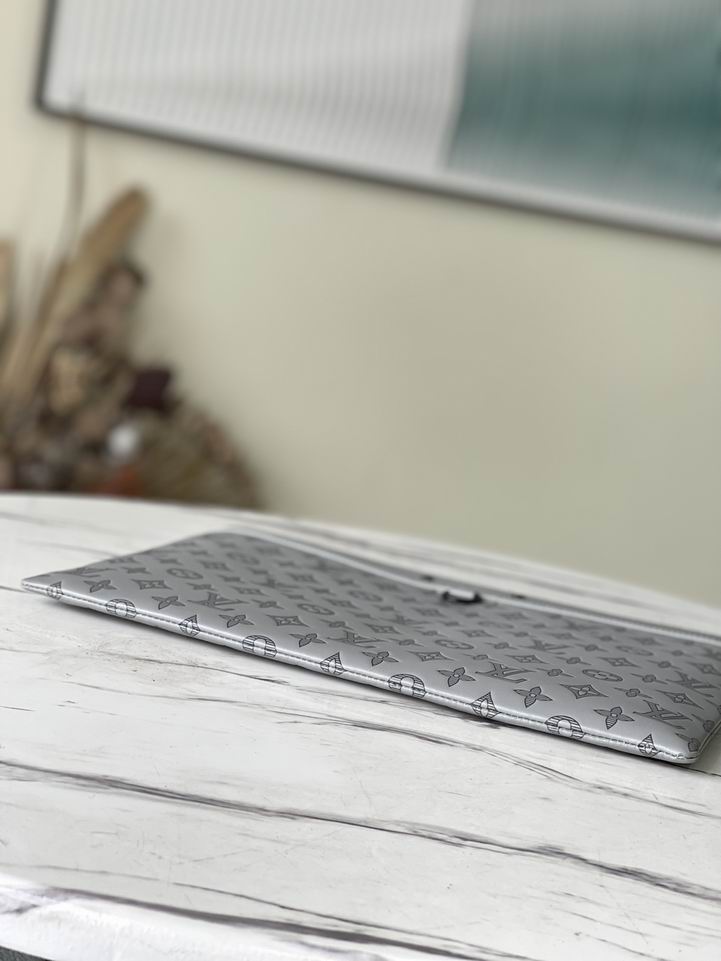 Discovery M81385 36x25x2cm gf (4)