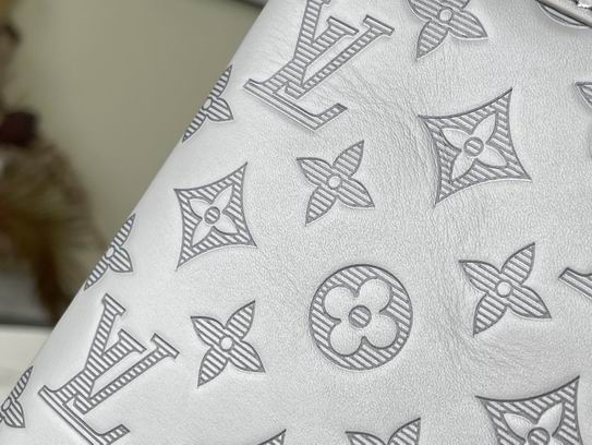 Discovery M81385 36x25x2cm gf (7)