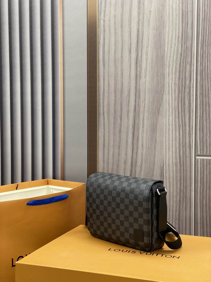 District M42710 26x20x7cm gf (4)