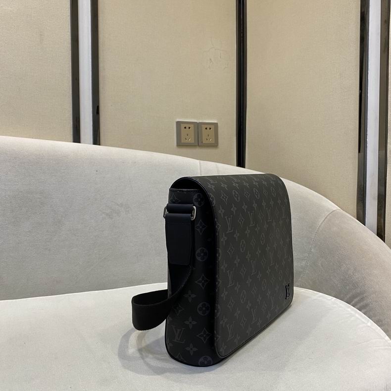 District M44001 31x27x8 cm gf (2)