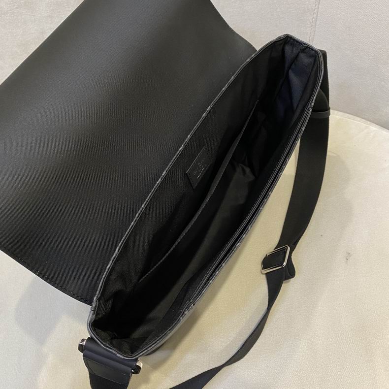 District M44001 31x27x8 cm gf (8)