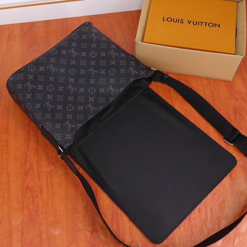 District M44001 31x27x8cm ww (4)