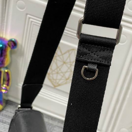 District M46255 25x22x7cm cs (18)