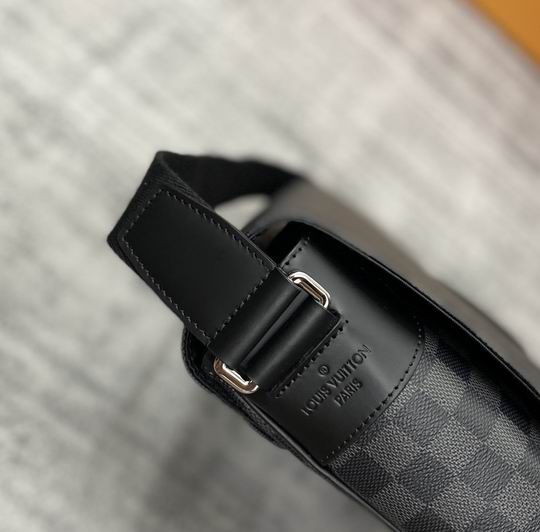 District N41029 M33x29x8cm gf (5)