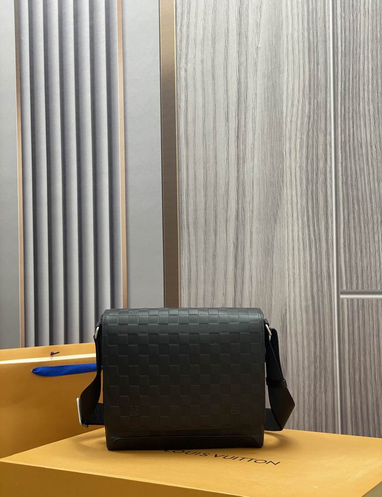 District N41033 27x25x7cm gf (1)