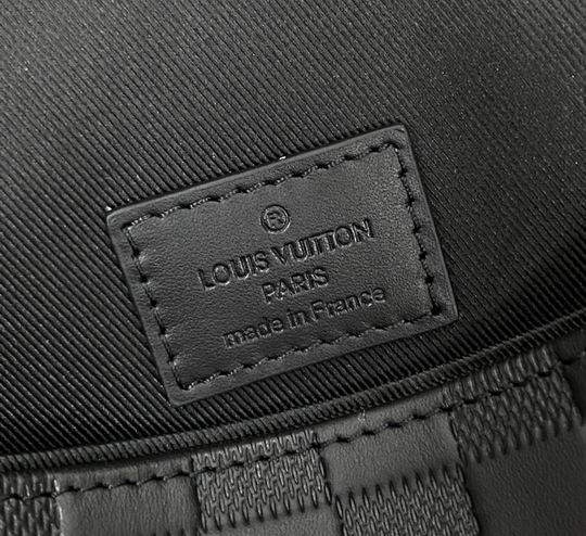 District N41033 27x25x7cm gf (7)