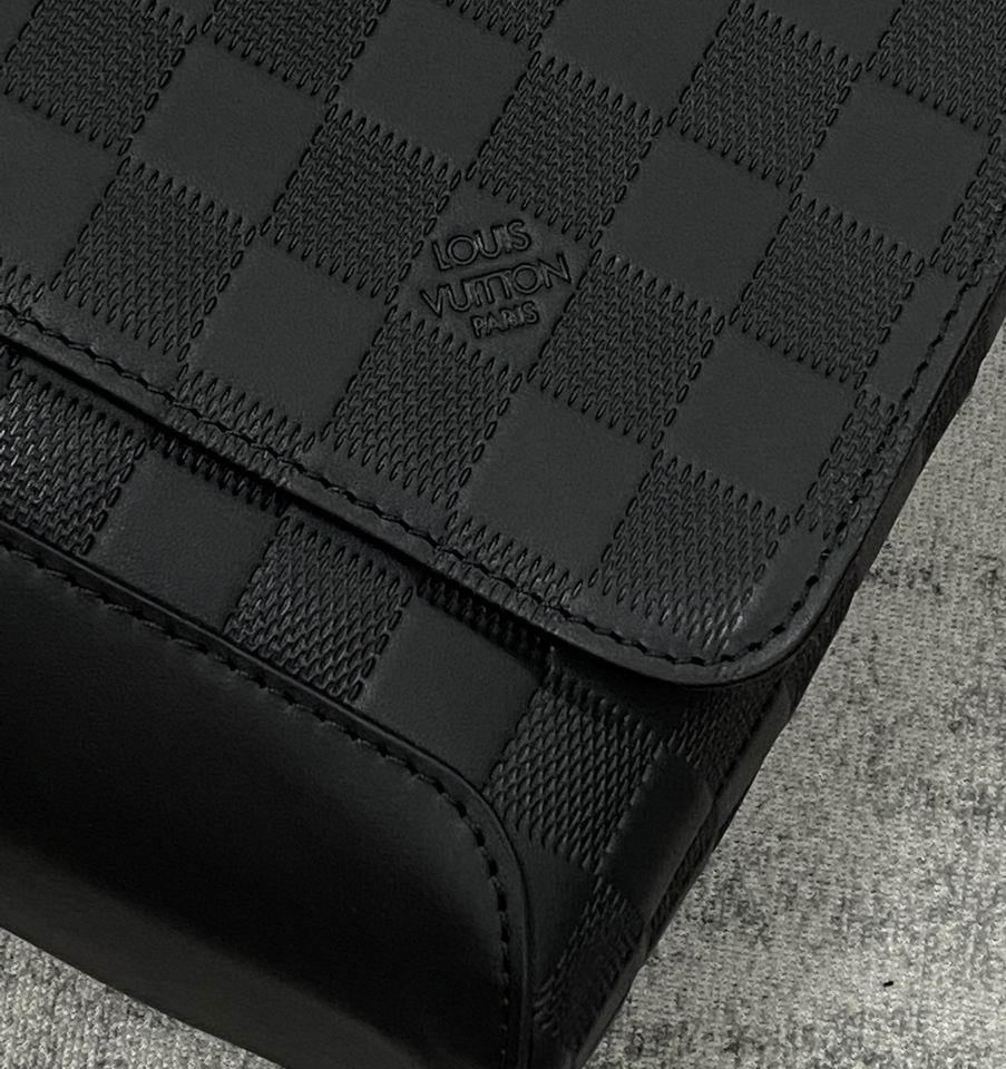 District N41033 27x25x7cm gf (8)