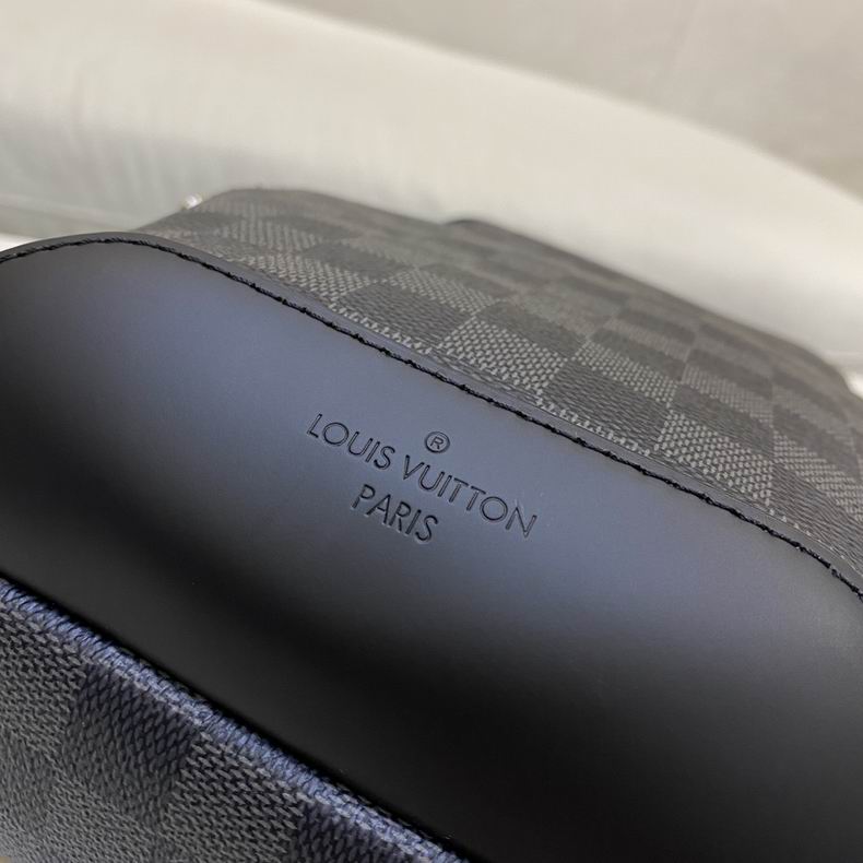 District N41260 27x23x8 cm gf (8)