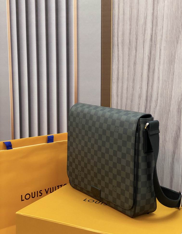 District N41272 M33x27x9cm gf (4)