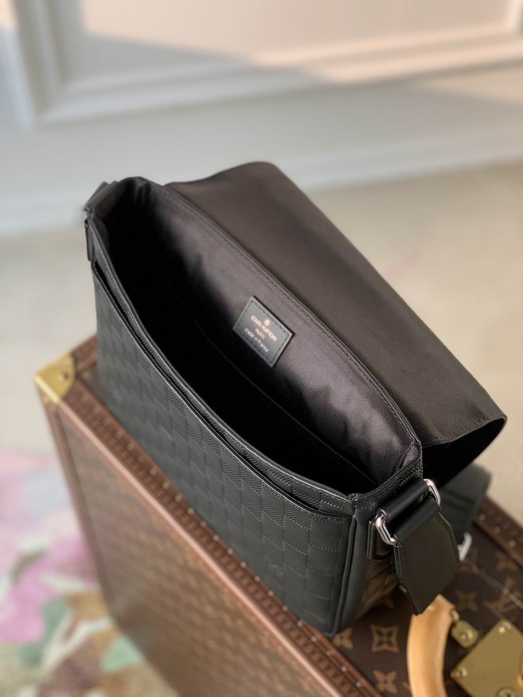 District N42711 26x20x7cm gf (9)