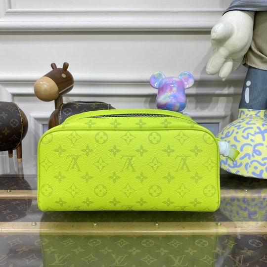 Dopp Kit M10144 28x15x16.5cm gf (2)