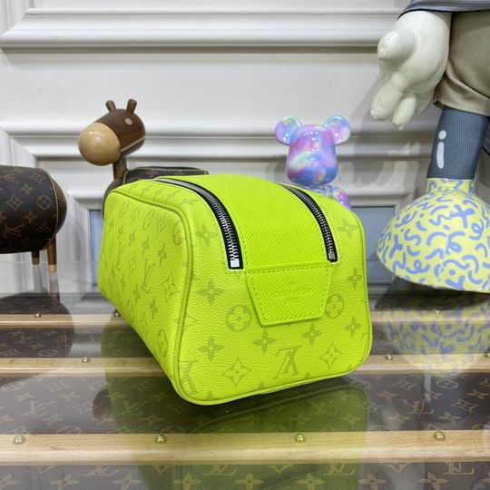 Dopp Kit M10144 28x15x16.5cm gf (5)