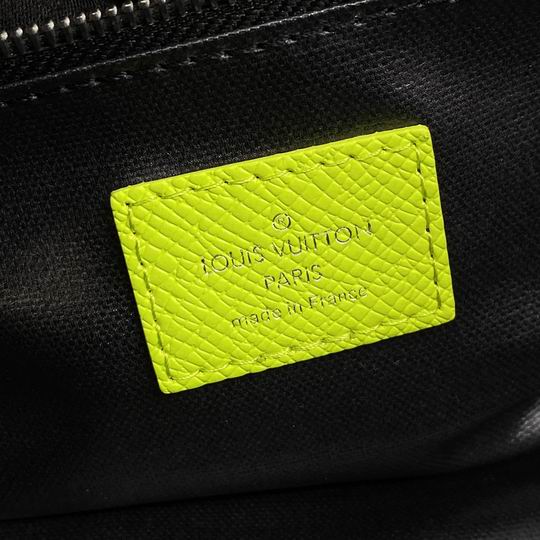 Dopp Kit M10144 28x15x16.5cm gf (8)