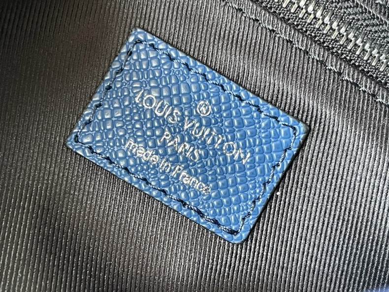 Dopp Kit M30849 28x15x16.5 cm gf (9)