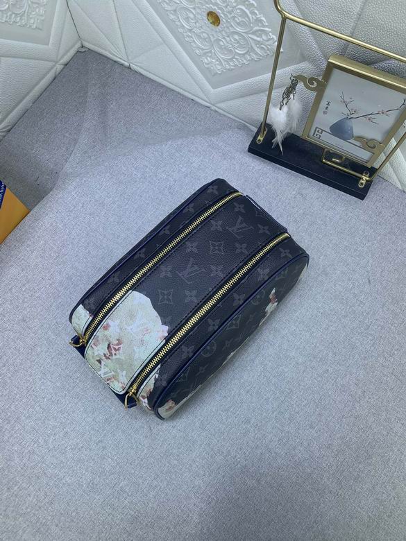 Dopp Kit M82831 28x15x16.5cm ss (5)