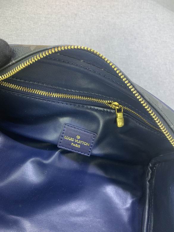 Dopp Kit M82831 28x15x16.5cm ss (8)