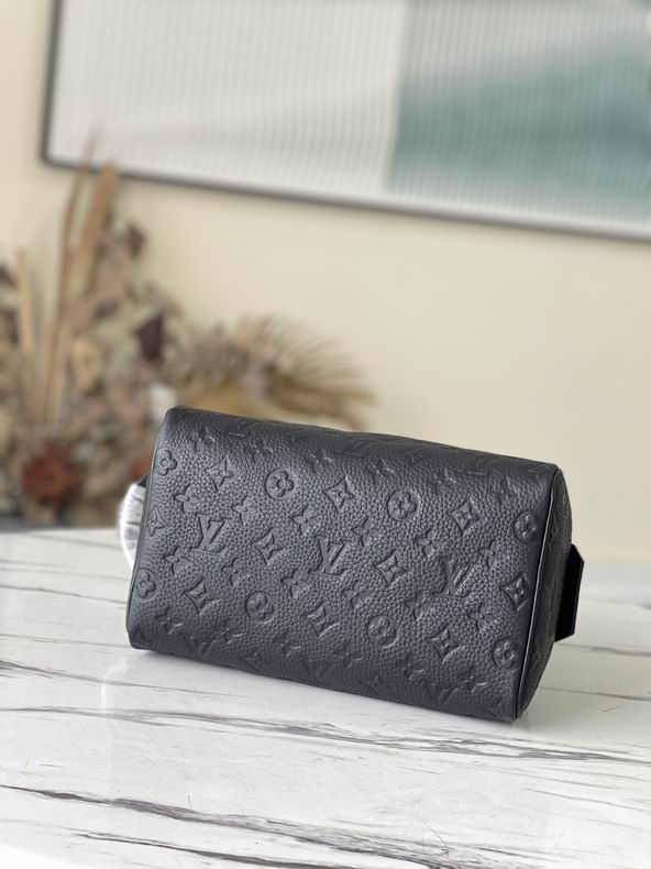 Dopp kit M59478 28x15x16.5 cm gf (5)