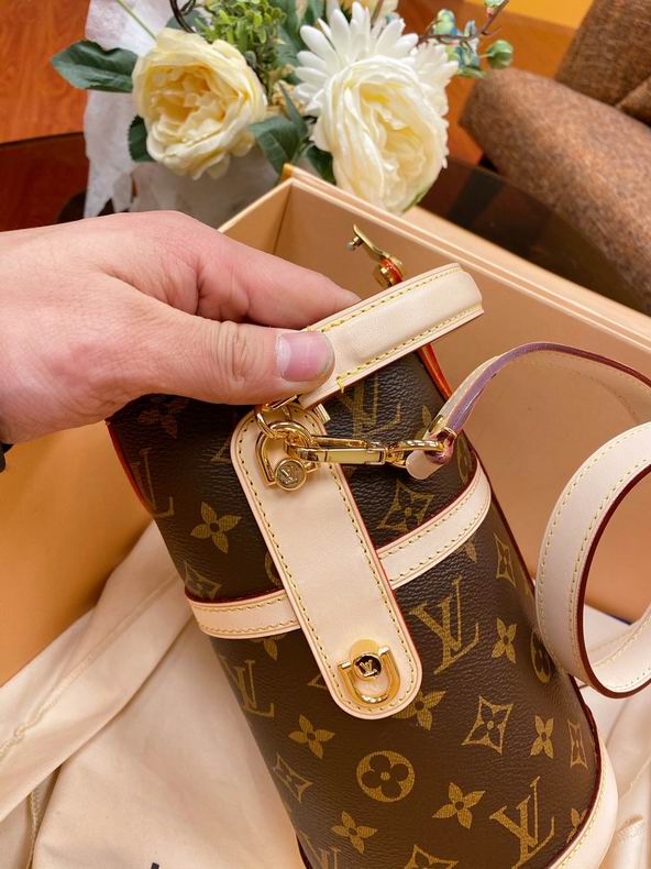 Duffle M43587 22x23x14 cm gf (8)