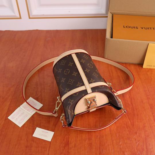 Duffle M43587 22x23x14cm ww (5)