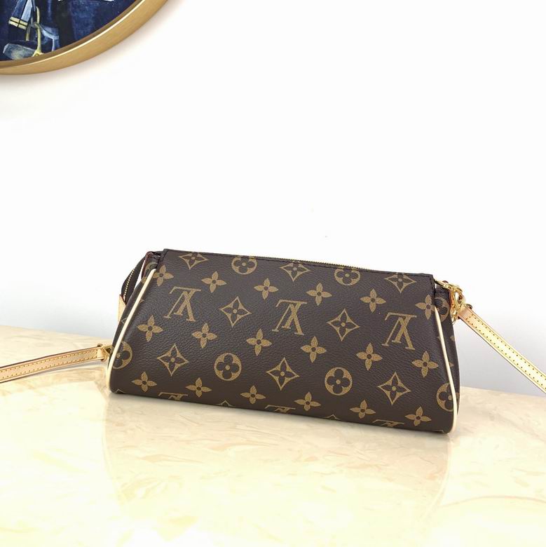 EVA M95567 25X4X13 BL (11)