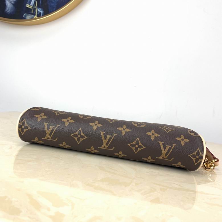 EVA M95567 25X4X13 BL (14)