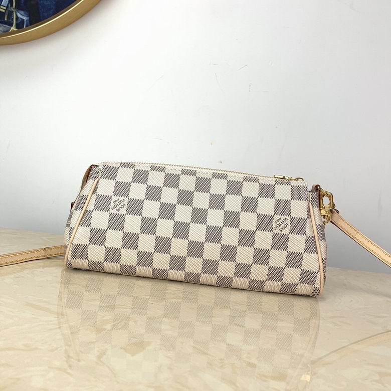 EVA M95567 25X4X13 BL (20)