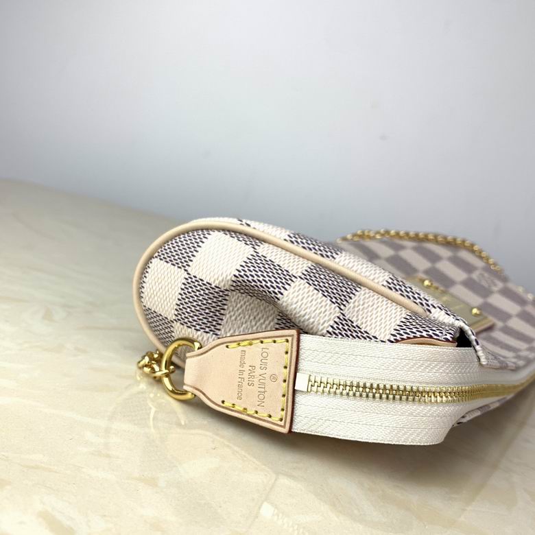 EVA M95567 25X4X13 BL (21)