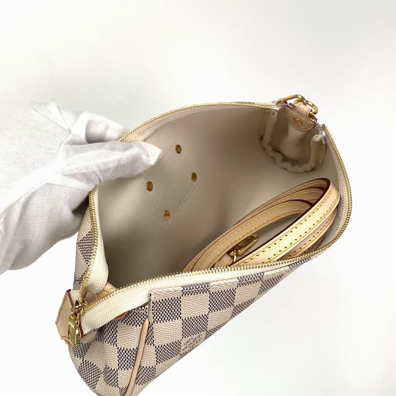 EVA M95567 25X4X13 BL (23)