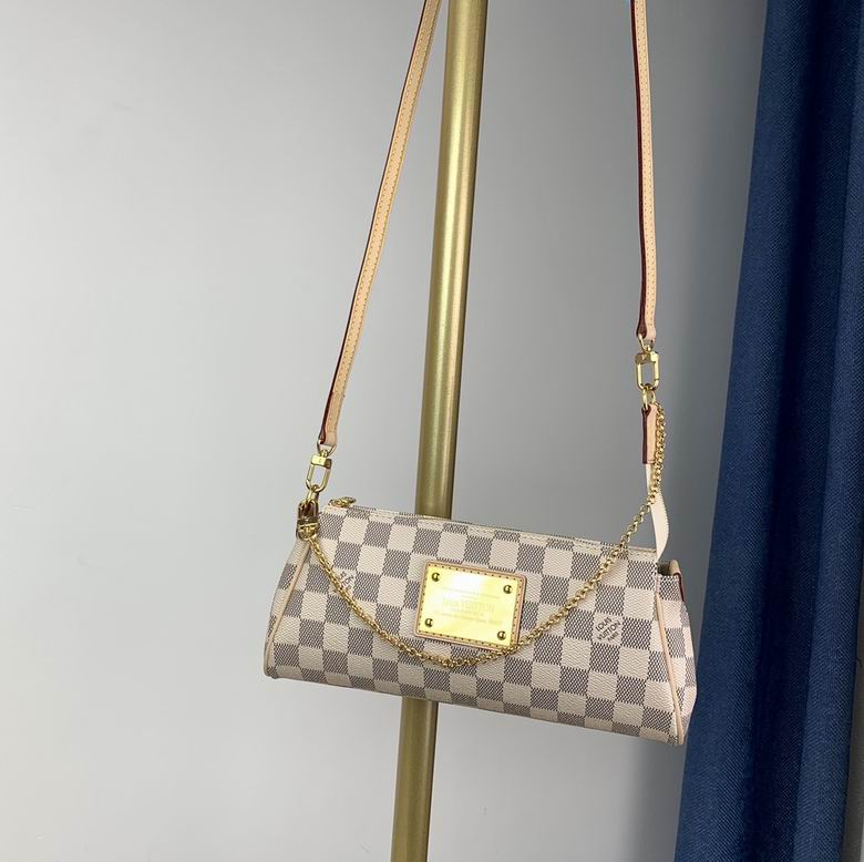 EVA M95567 25X4X13 BL (26)