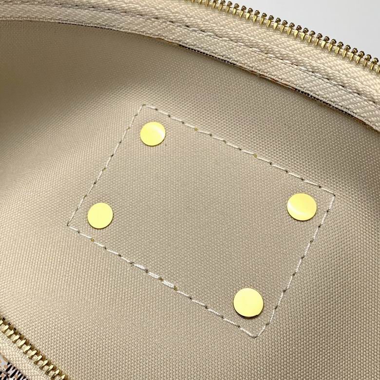 EVA M95567 25X4X13 BL (27)