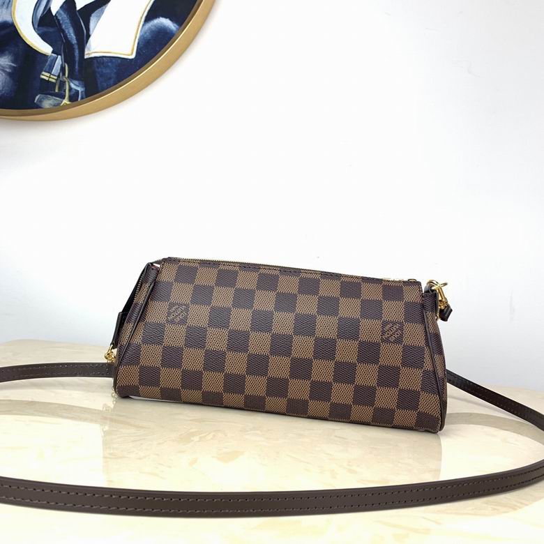 EVA M95567 25X4X13 BL (3)