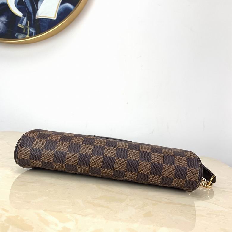 EVA M95567 25X4X13 BL (5)