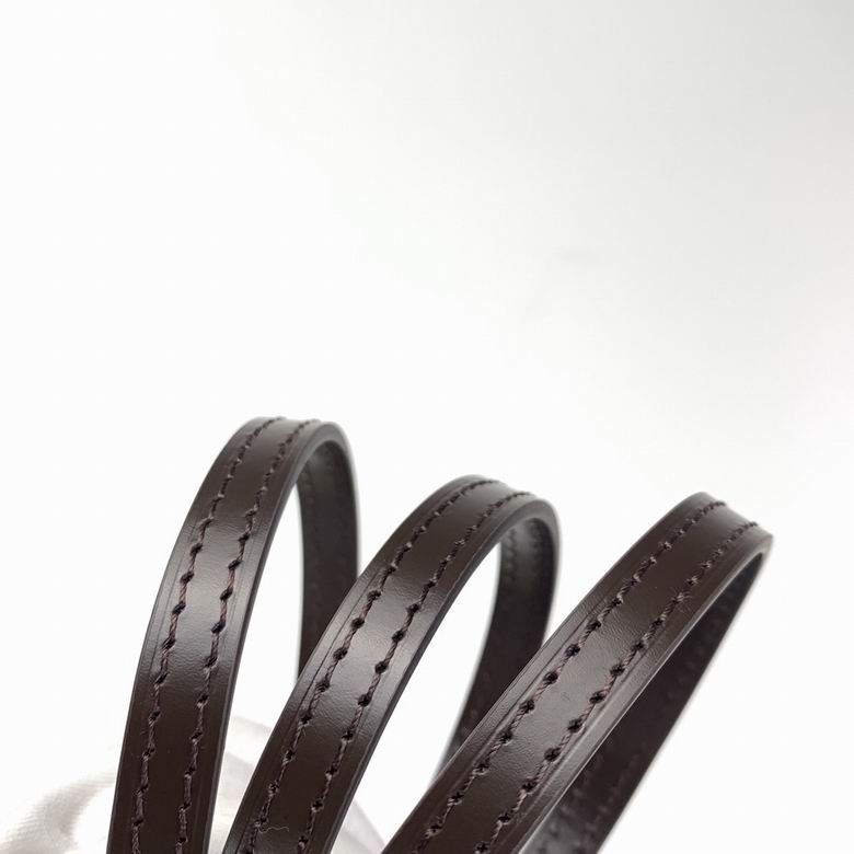 EVA M95567 25X4X13 BL (8)