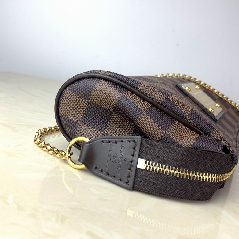 EVA M95567 25X4X13 BL (9)