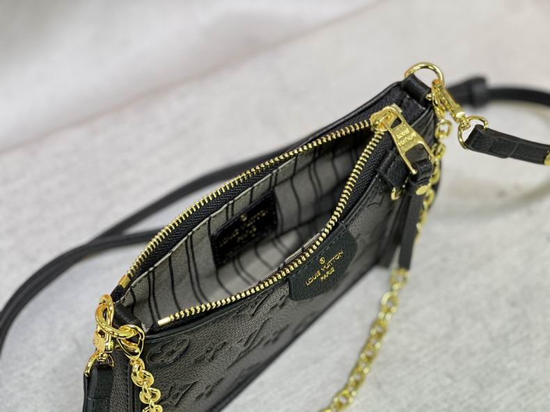 Easy Pouch on Strap M1066,M80349 (8)