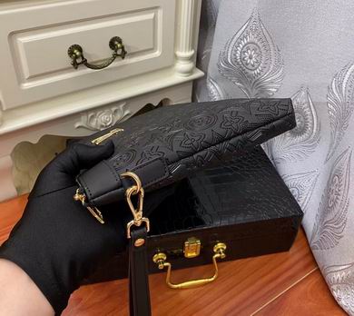 F0142 29X19cm XM (6)