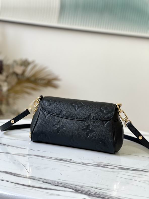 Favorite M45813 24x14x9 cm gf (3)