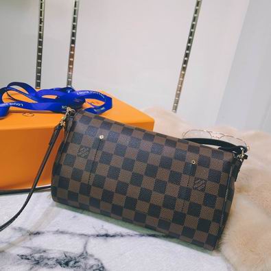 Favorite M40718 28x17x4 cm cs (24)