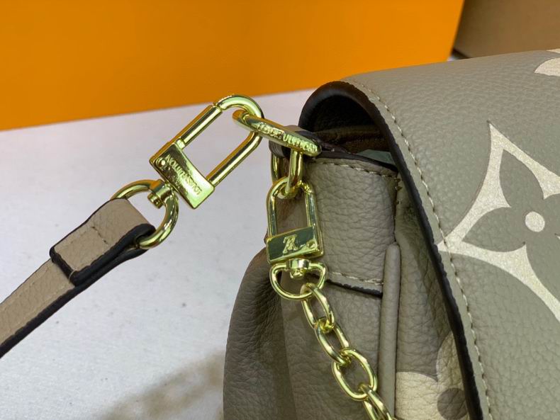 Favorite M45859 24x14x9 cm cs (13)