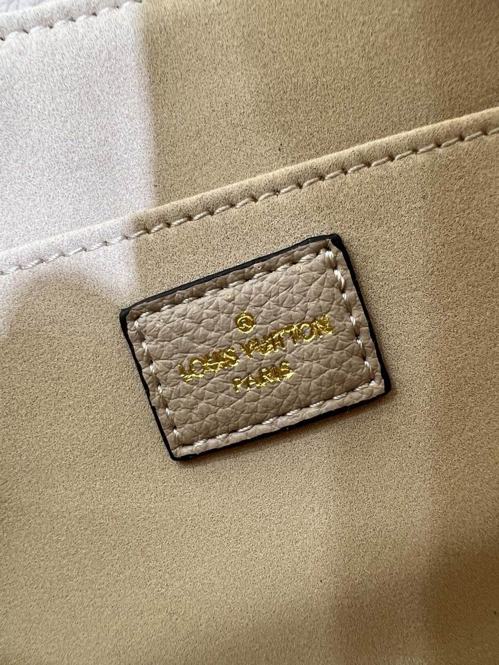 Favorite M45859 M45813 24x14x9cm cs (16)