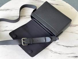 Flap M30807 28.3x18.3x4.3 cm gf (7)