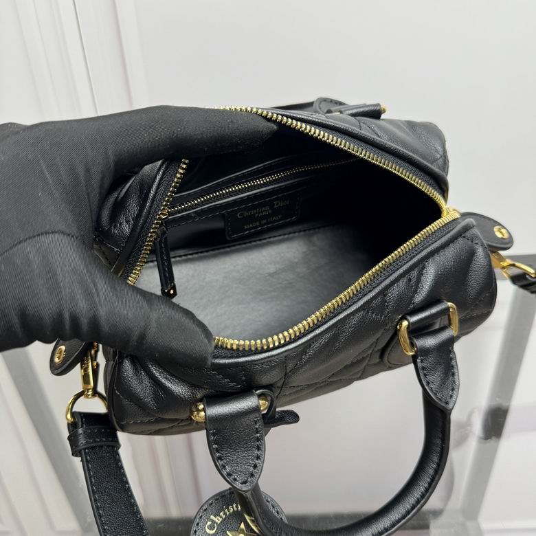 Groove 1364 20.5X13.5X12cm YG 8