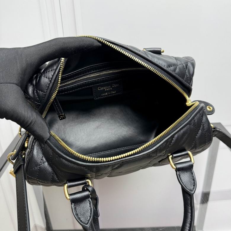 Groove 1365 25X19X16cm YG 8