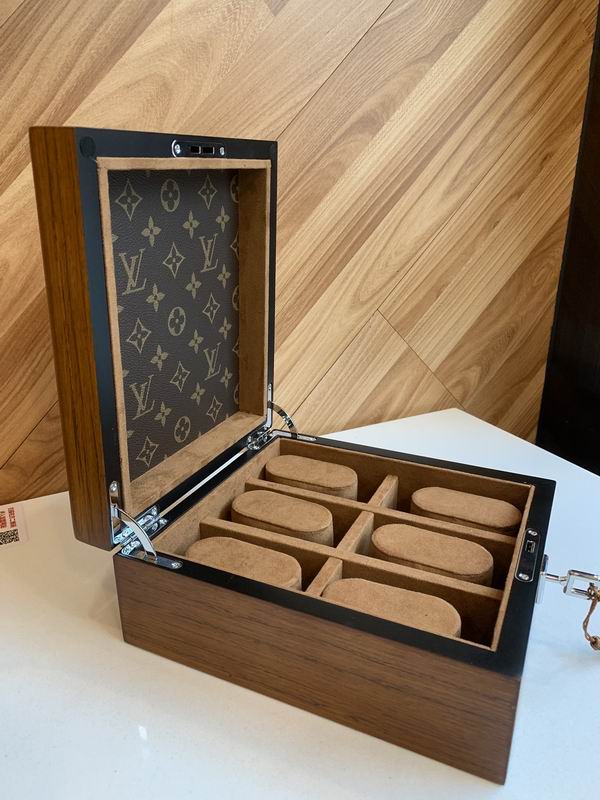 LV B01 22.5x20x10cm QS (2)