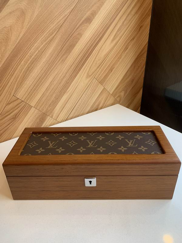 LV B01 31.5x12.5x10cm QS (3)